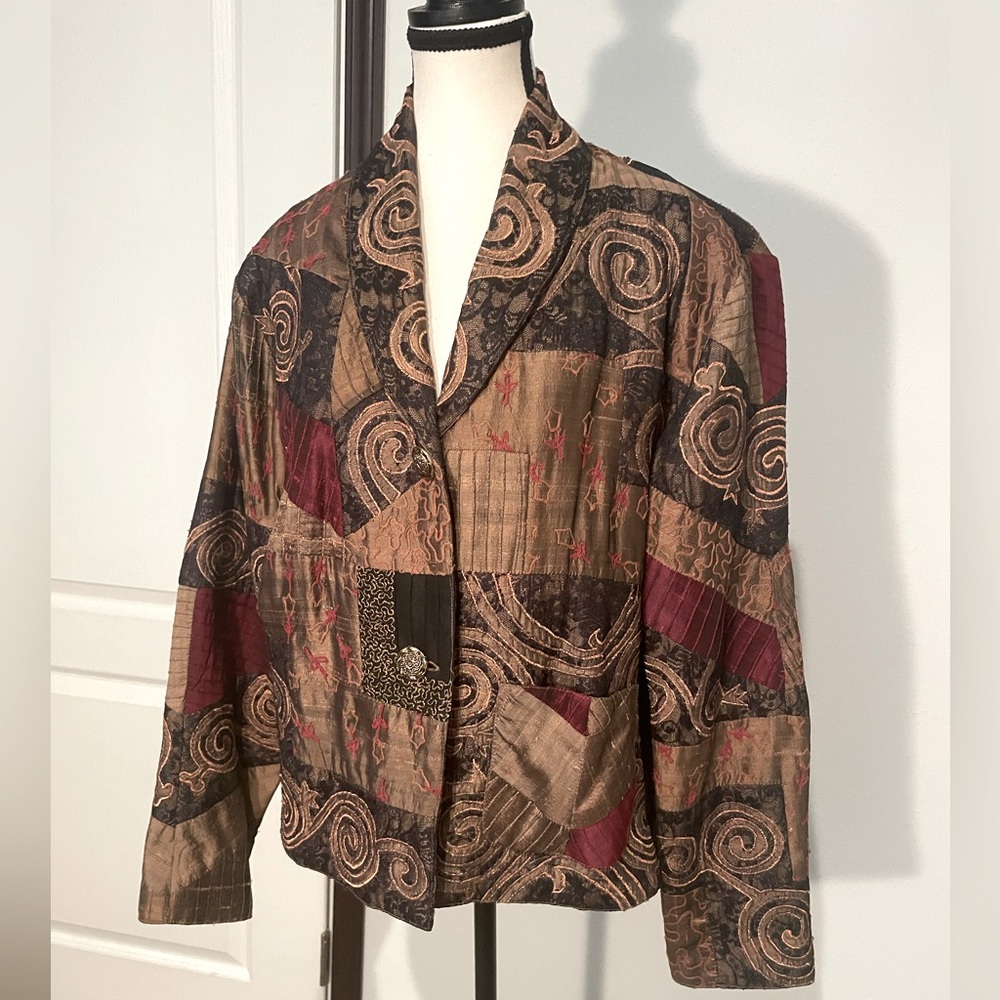Coldwater Creek Brown and Black Blazer with Abstract Design